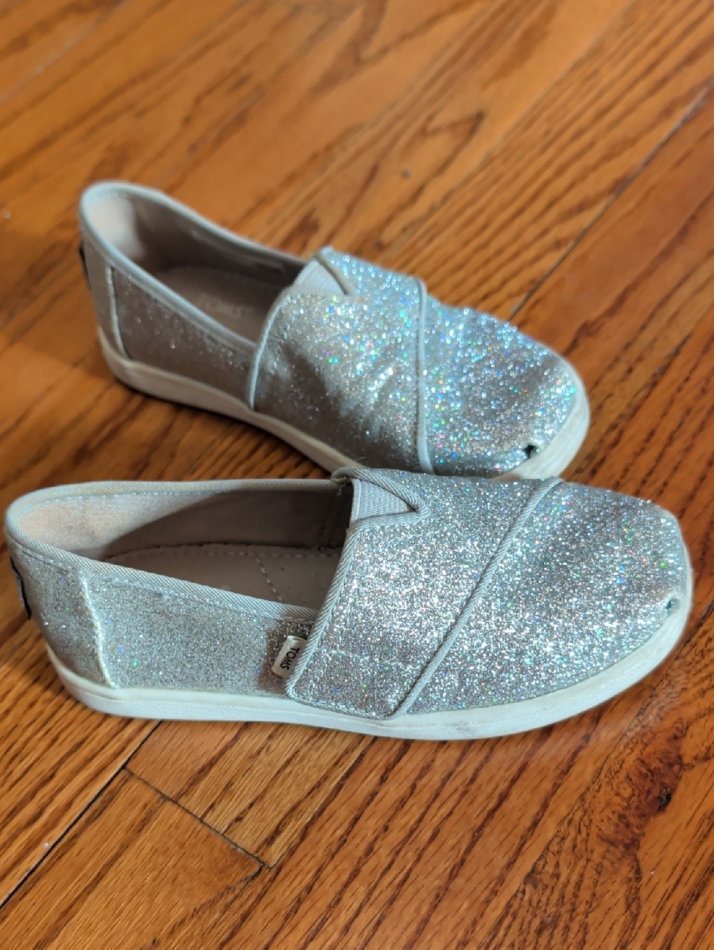Toms Sparkle Slip-On Kids Shoes in Silver